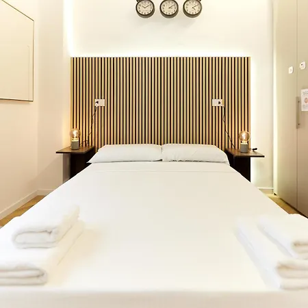 Duomo Imperial Suits - Modern And Comfortable Milan Exterior photo