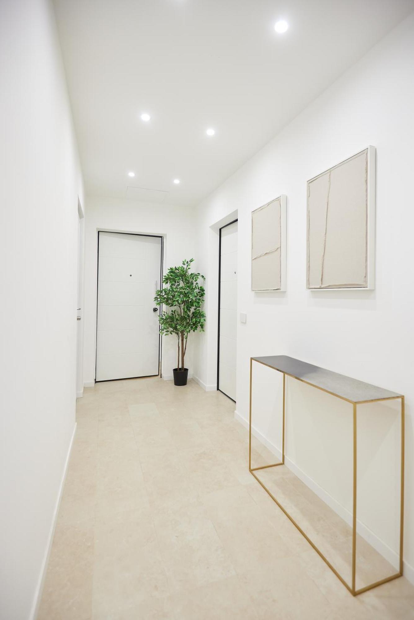 Duomo Imperial Suits - Modern And Comfortable Milán